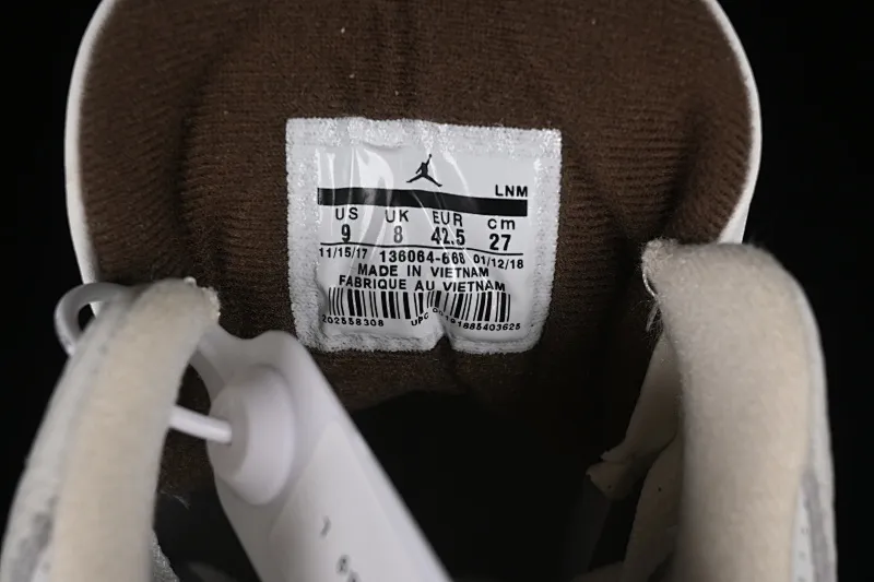 All categories Air Jordan Jordan series basketball shoes Air Jordan 3 Travis Scott x Air Jordan 3 Retro "Cactus Jack" AJ3 Joe 3 joint cream off-white barb basketball shoes 136064-668